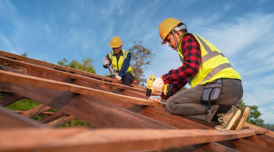 Professional Flat Roofing Installation services in Eakly, OK
